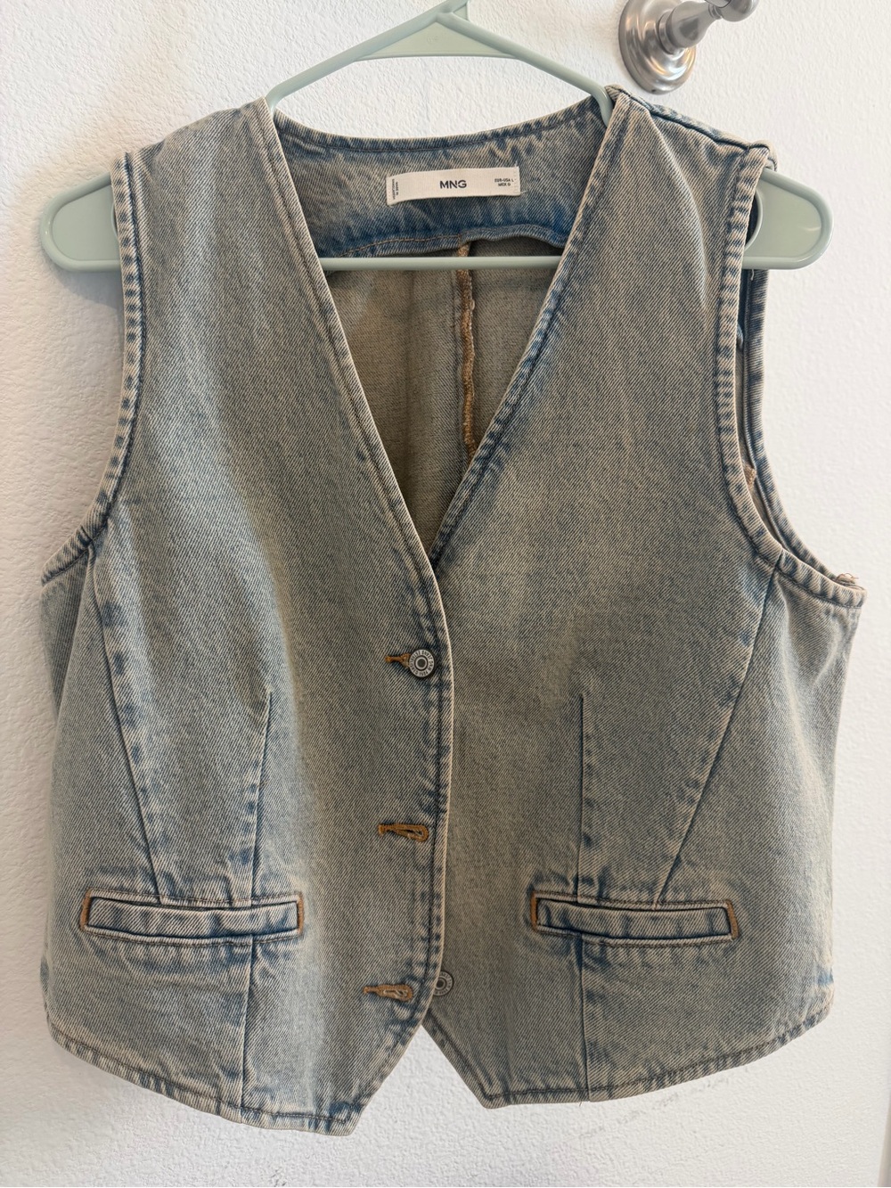 Jeans Subcategory Identification